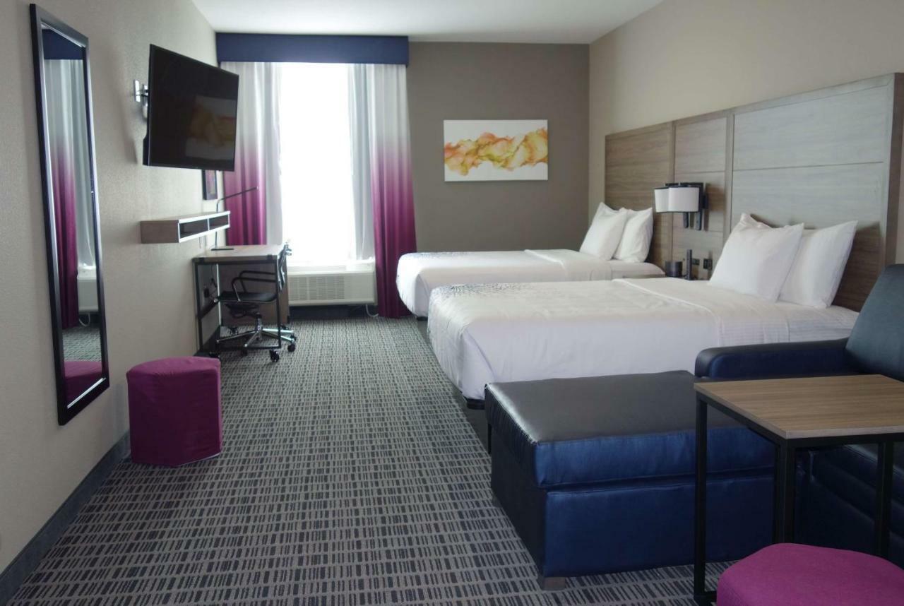 La Quinta By Wyndham San Antonio Alamo City Exterior photo