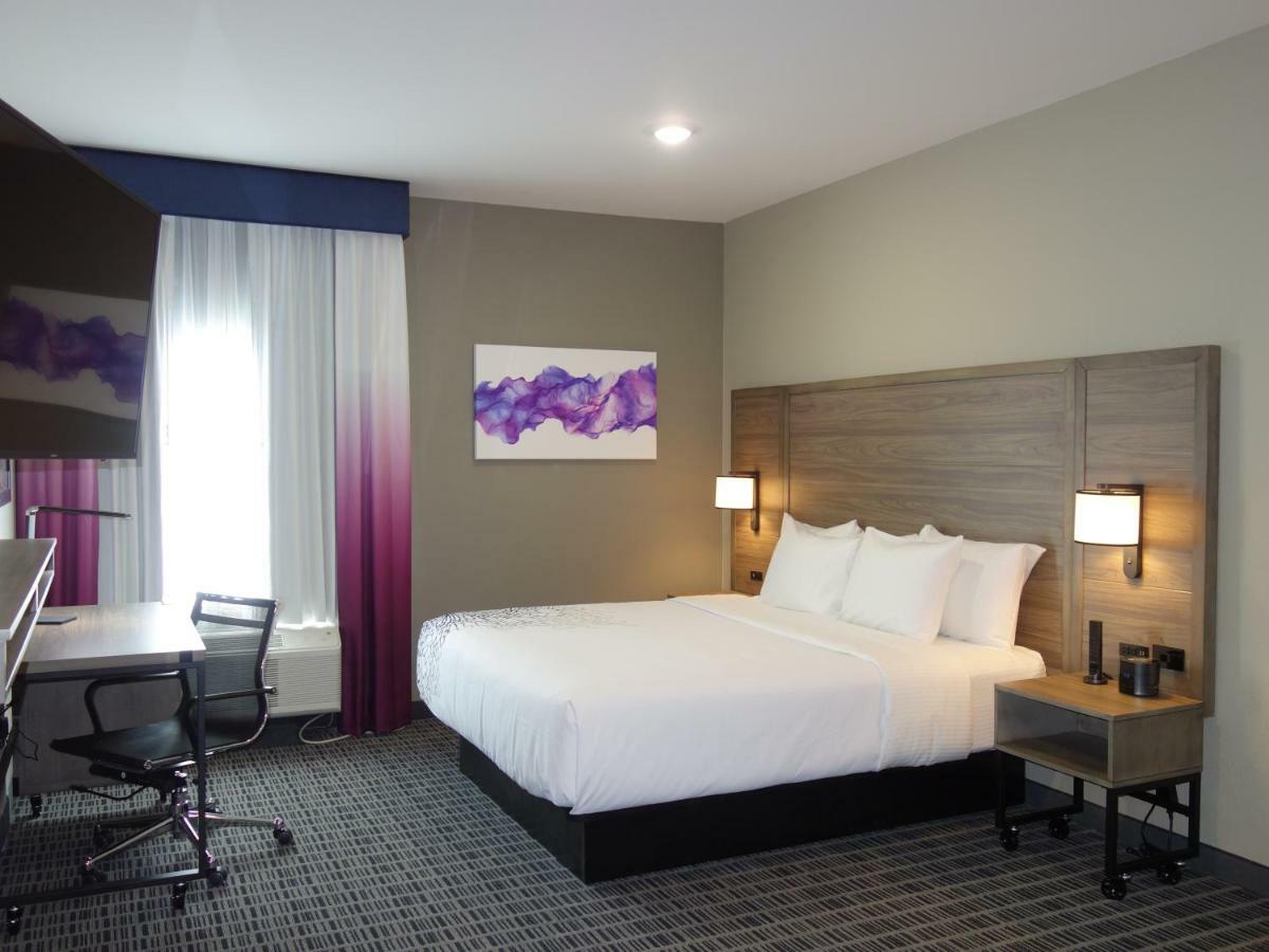 La Quinta By Wyndham San Antonio Alamo City Exterior photo