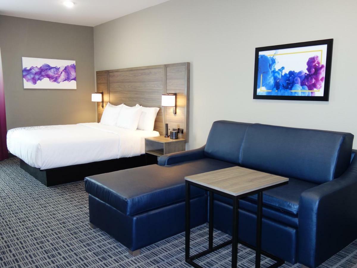 La Quinta By Wyndham San Antonio Alamo City Exterior photo